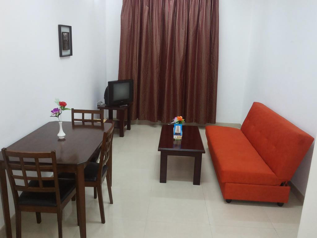 Azaiba Hotel Apartments Maszkat Kültér fotó