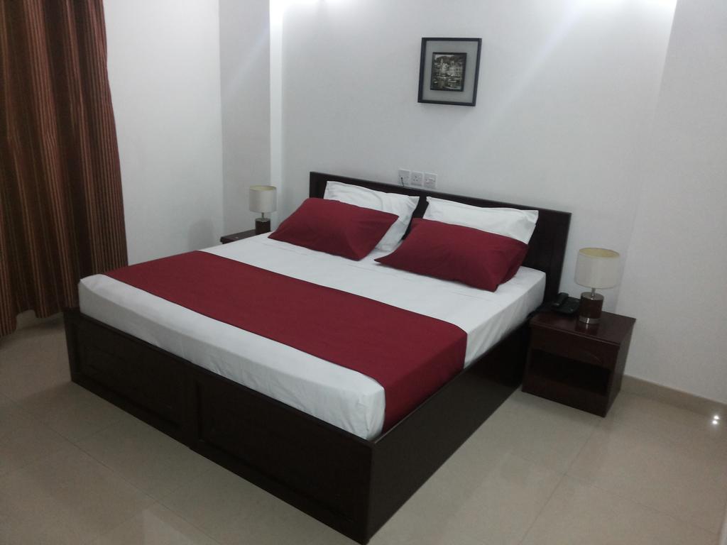 Azaiba Hotel Apartments Maszkat Szoba fotó